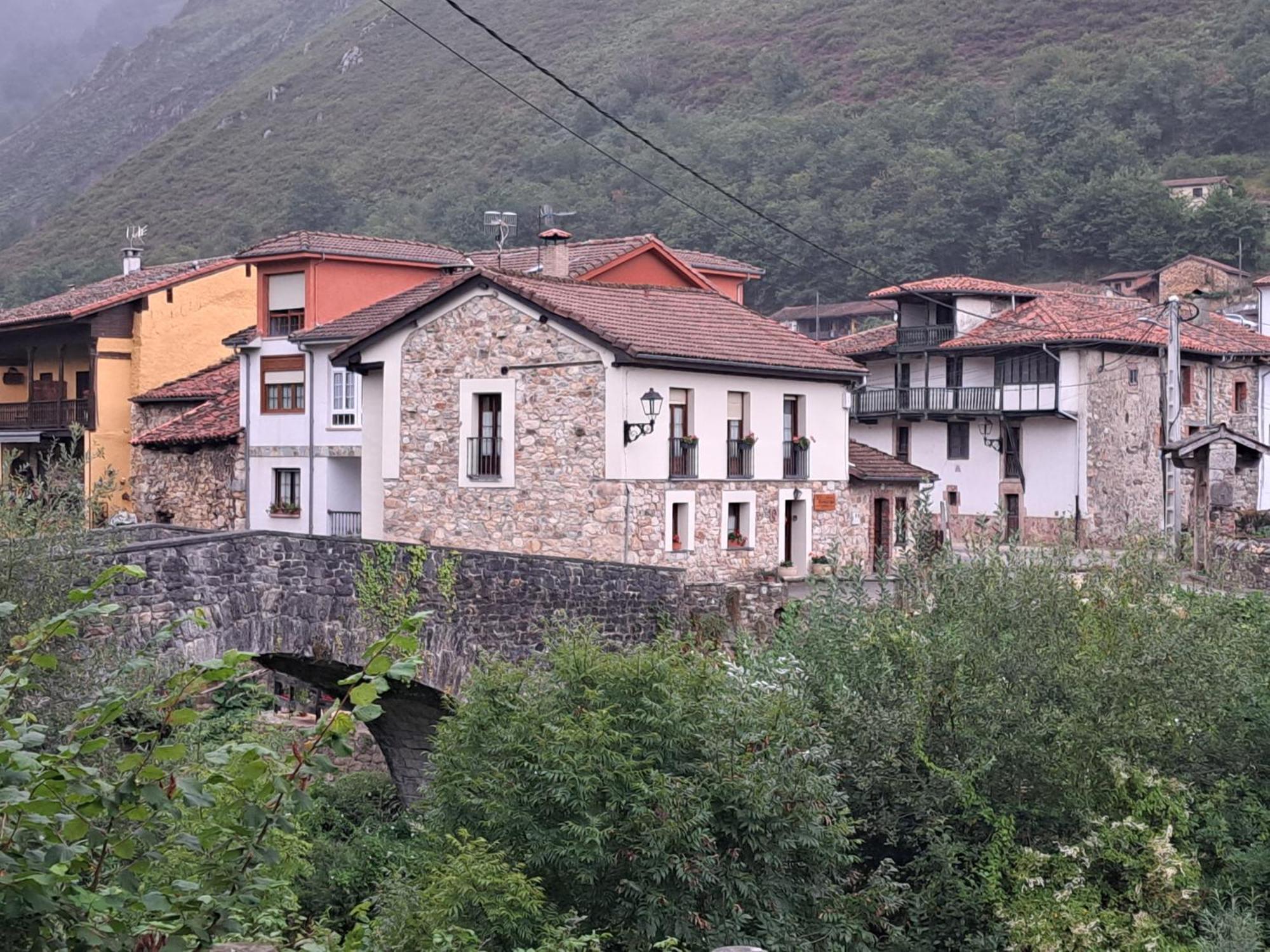 Casa Rural El Puente De Agues Soto De Agues Εξωτερικό φωτογραφία